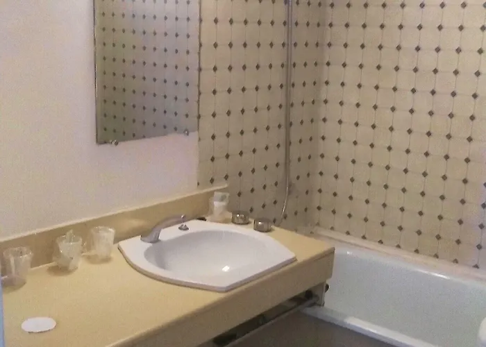 Aux Armes De Belgique Lourdes