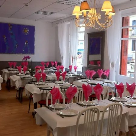 Aux Armes De Belgique 酒店 卢德