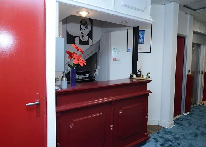 Hotel Aux Armes De Belgique Lourdes