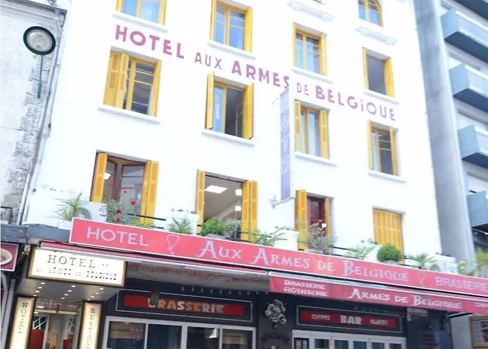 Aux Armes De Belgique Hotell 2*