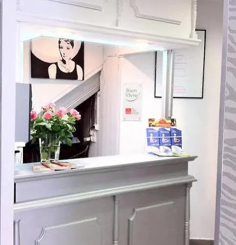 Aux Armes De Belgique 2* Lourdes