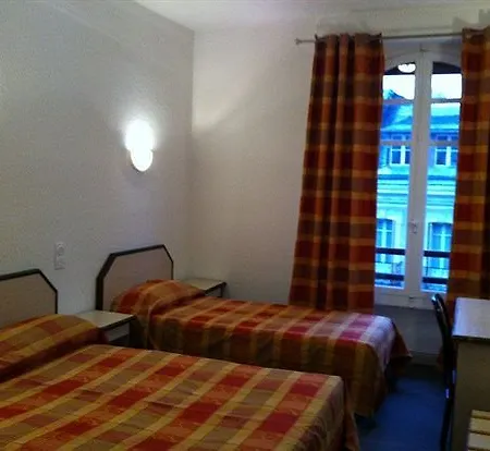 Aux Armes De Belgique מלון לורדה